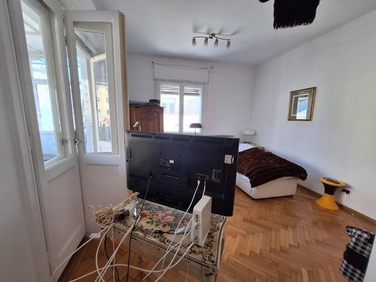 Superb/ FARA RISC !!  3 camere + Terasa 12 mp Parc Cismigiu