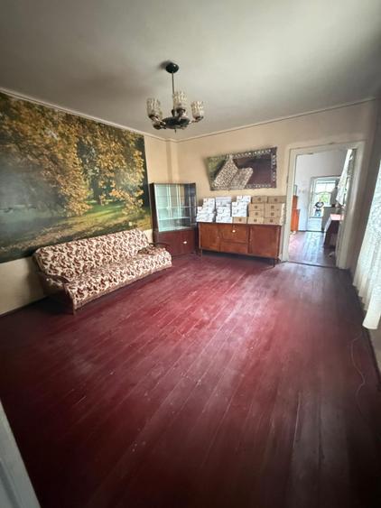 Casă bătrânească – teren 339 mp, zona Câmpia Islaz