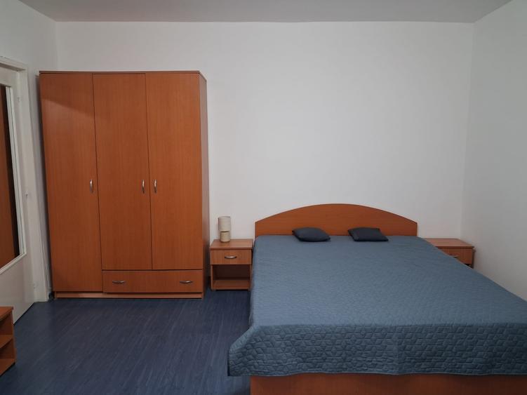 Piata Muncii-Alba iulia | Garsoniera luminoasa cu disponibilitate imediata 350€