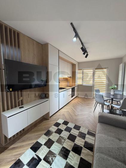 Apartament 3 camere, super finisat, parcare, zona Terra