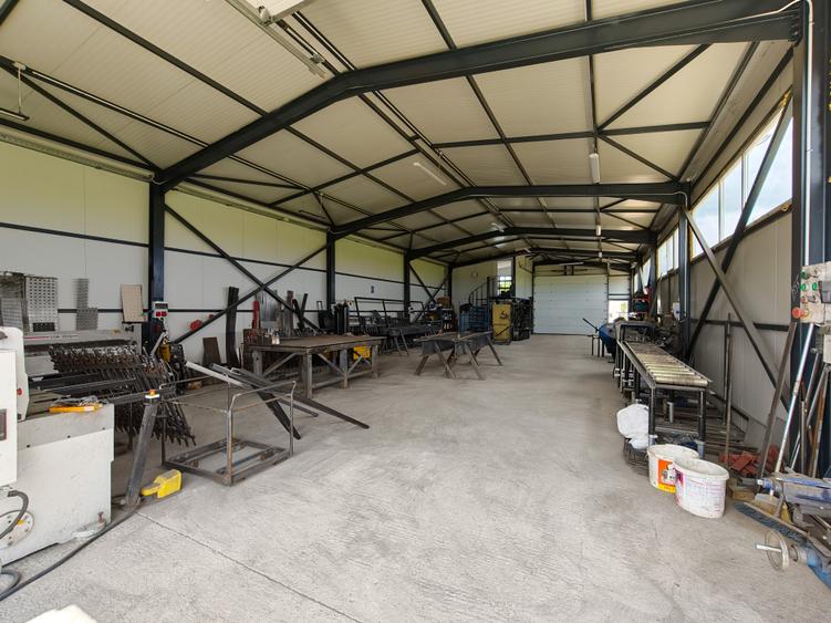 Hala industriala + teren 4000 mp | H 4.60 m | potential extindere la 8000 mp