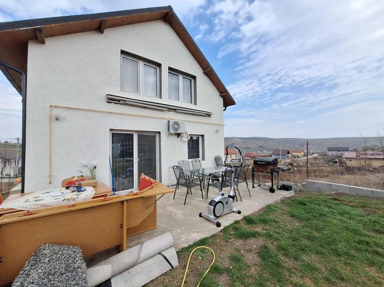 Casa de vanzare Campenesti,suprafata utila 170mp,teren 508mp.