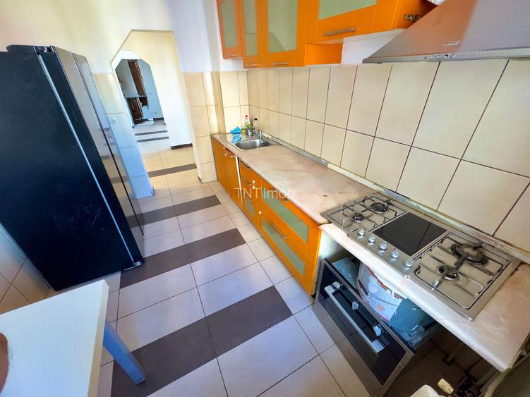 Apartament 3 camere Decomandat | 1 min. metrou Gorjului | Comision 0! - 12