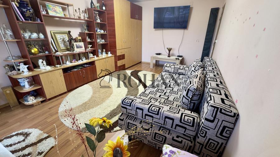Apartament 3 camere, 70 mp total, loc de parcare, Str. Vânătorilor