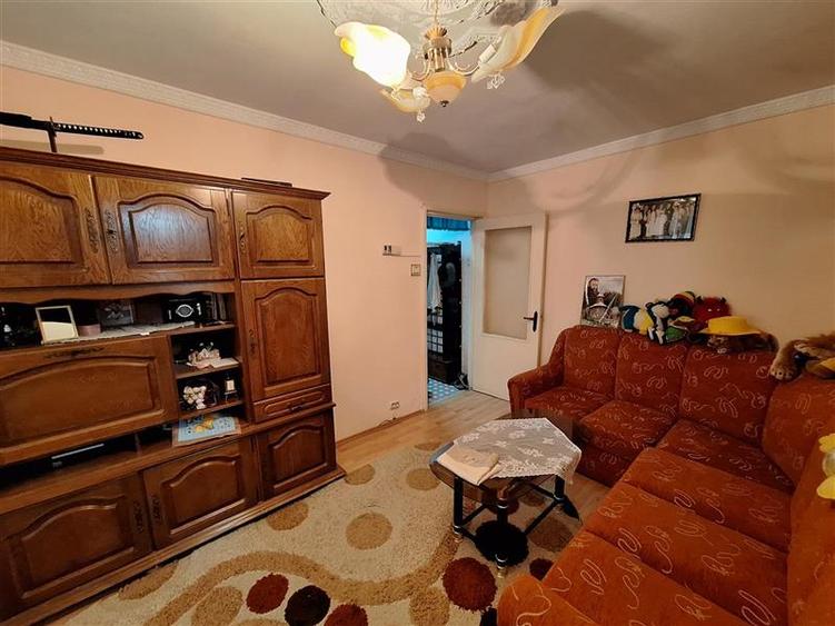 Apartament 2 camere | Centrala termica, zona Milcov, Bacau