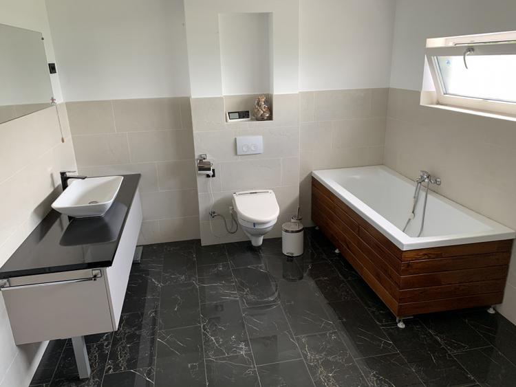 OPORTUNITATE! Duplex modern cu curte generoasa complet mobilat D-Jucu, jud. Cluj