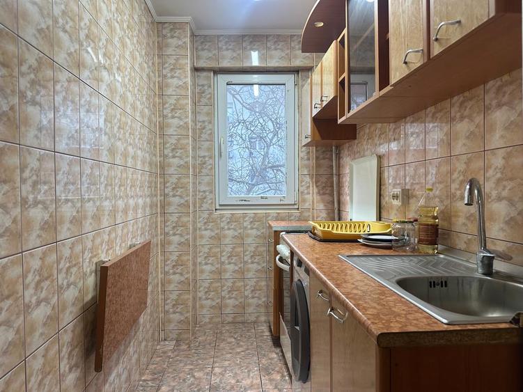 Apartament de 2 camere in zona Brancoveanu/2-Room Apartment in Brancoveanu area