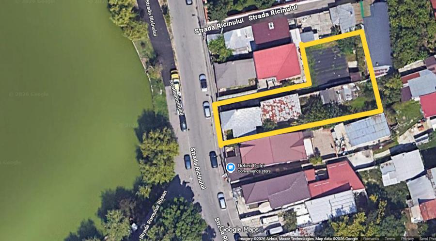 Teren de vanzare in parc Plumbuita vis a vis de Palatul Ghica