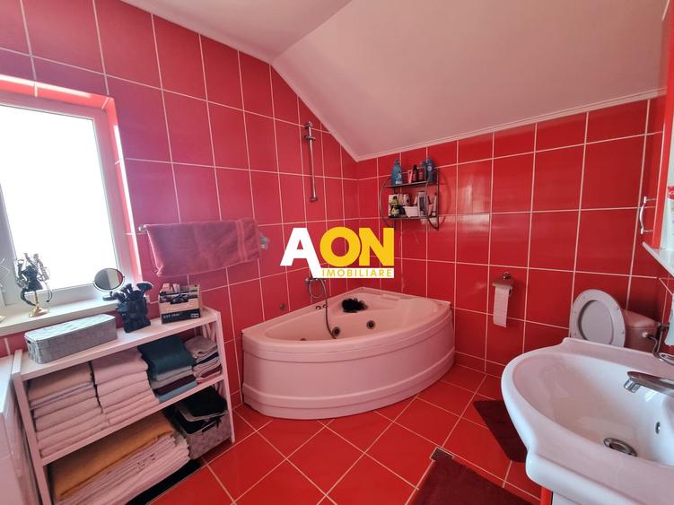 Casa 4 camere, S+P+M, 790mp teren, zona Micesti