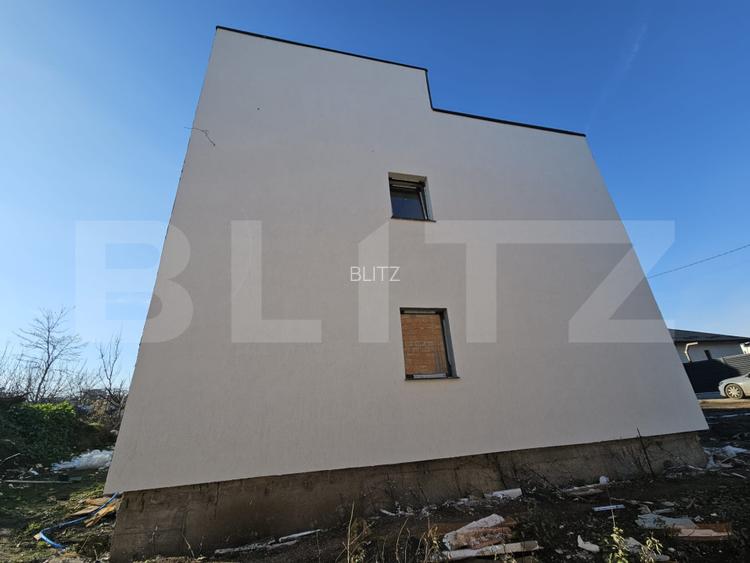 Vila premium cu 4 camere in Rediu, complex rezidential select - 12