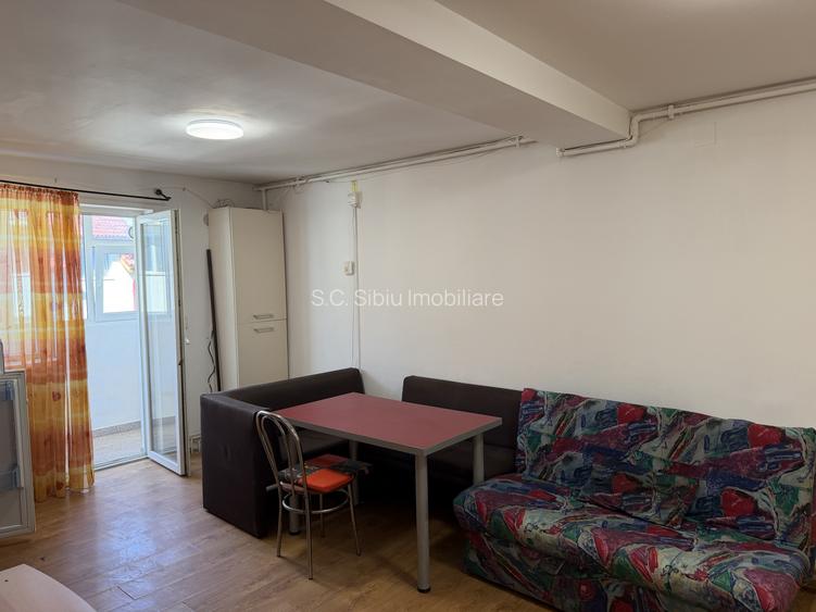 ap 3 camere calea poplacii str islazului et 3