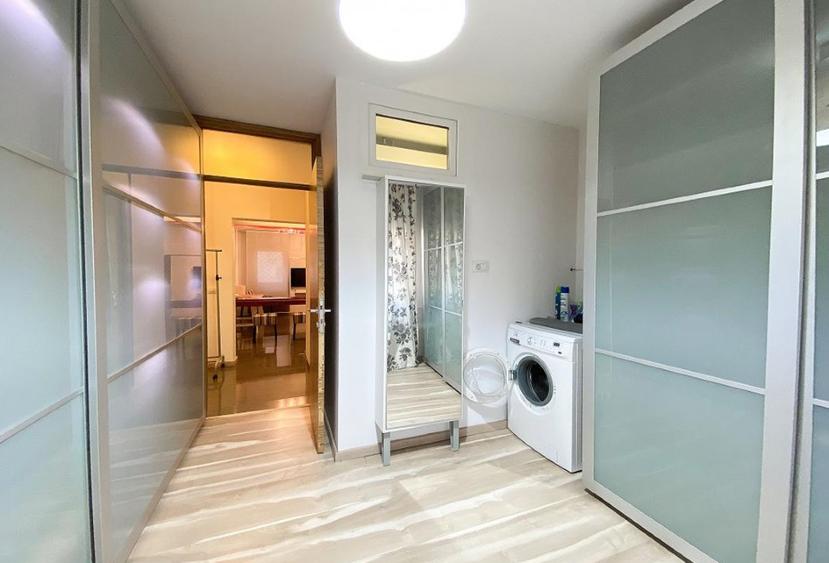 Apartament 3 camere Designer Camera de Comert