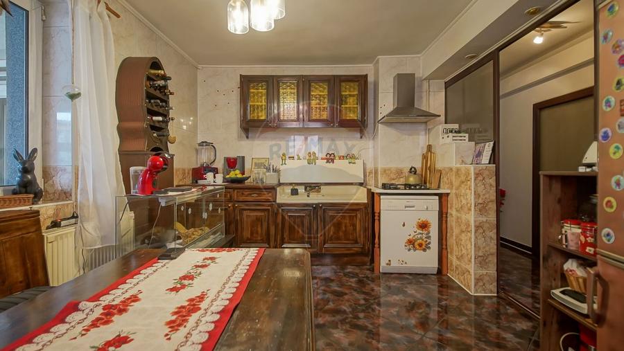 Hotel/ Pensiune in Brasov cu 14 camere-ideal pentru investitie