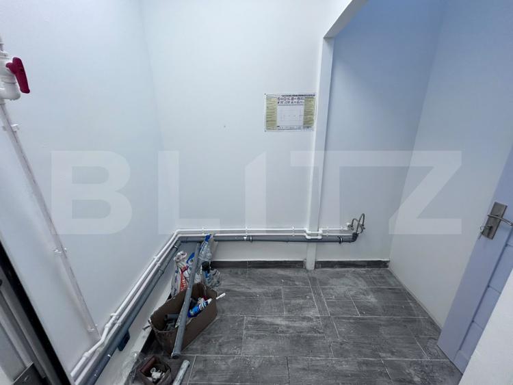 Spatiu Comercial, 24Mp, Zona Ambasador