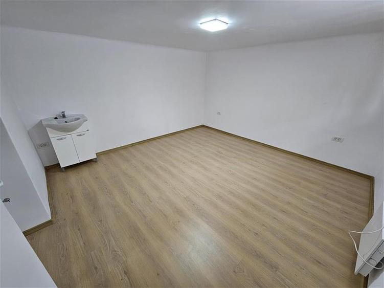 Spatiu birouri zona 13 Decembrie