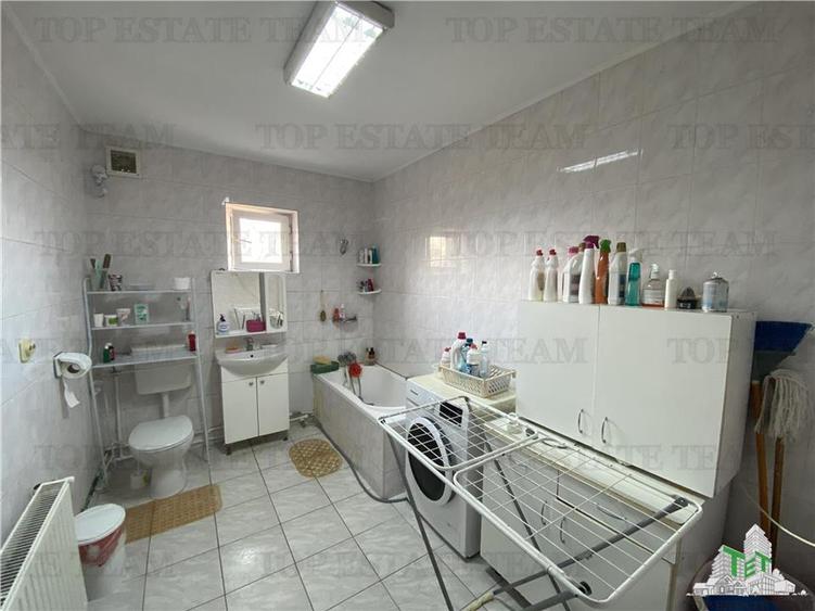 Casa de vanzare, teren 1000 mp. in Voluntari