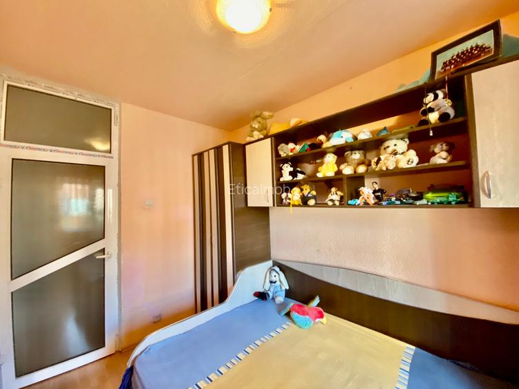 Apartament 3 Camere Decomandat de Închiriat – Micro 12, Târgoviște - 6