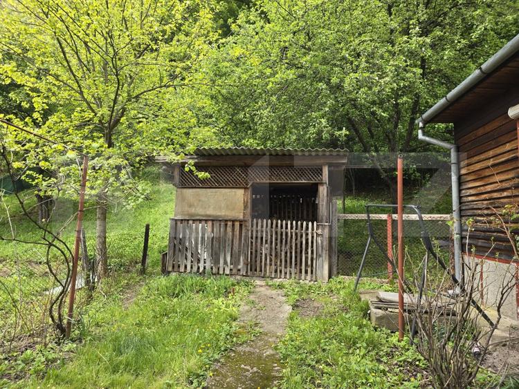 Casa renovabila din lemn, teren 830 mp