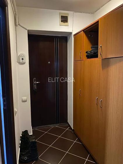 Apartament 2 camere, zona Podu Ros - 8