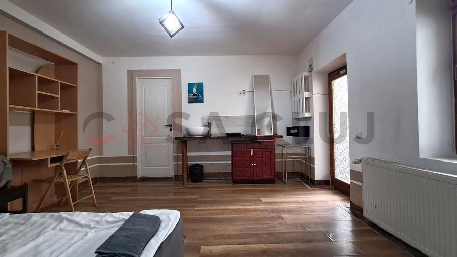 Ultracentral!! Clădire / 3 nivele – 14 camere, 300 mp utili, B-dul Eroilor!!