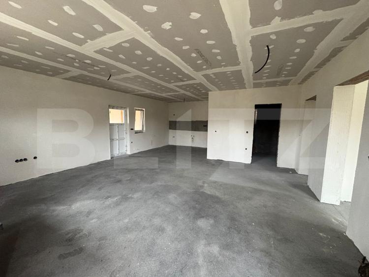 Casa cu 3 camere de vanzare , 120mp, teren 500 mp, in Lazuri