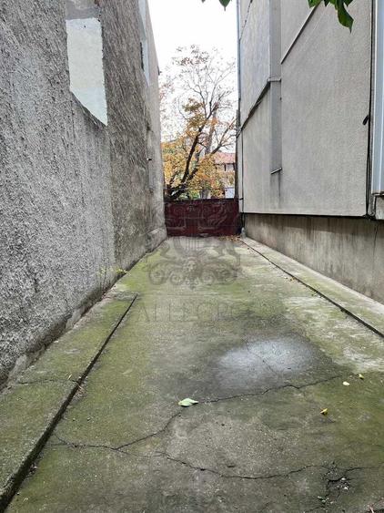 Stefan Cel Mare | Teren | 1060 mp | Strada Fecioarei | 200m Metrou