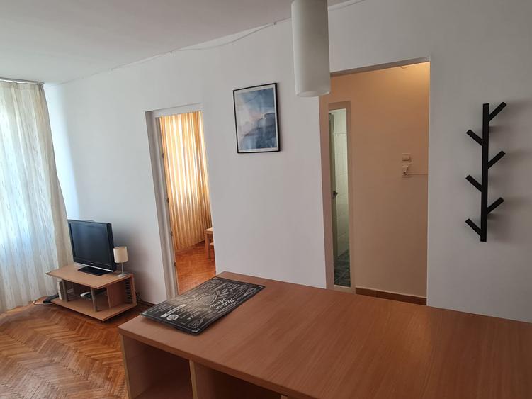 2 camere Calea Victoriei Sala Palatului