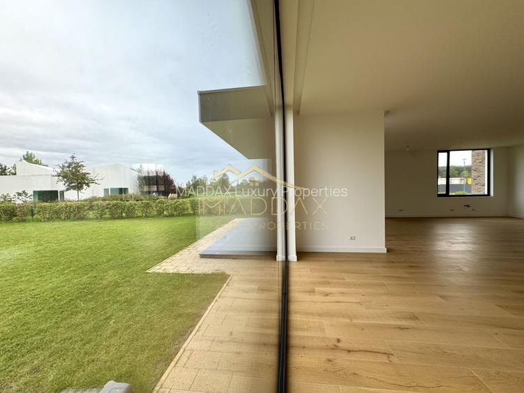Vila Exclusivista in Mijlocul Naturii *959mp teren*/ 420mpc / Balotesti