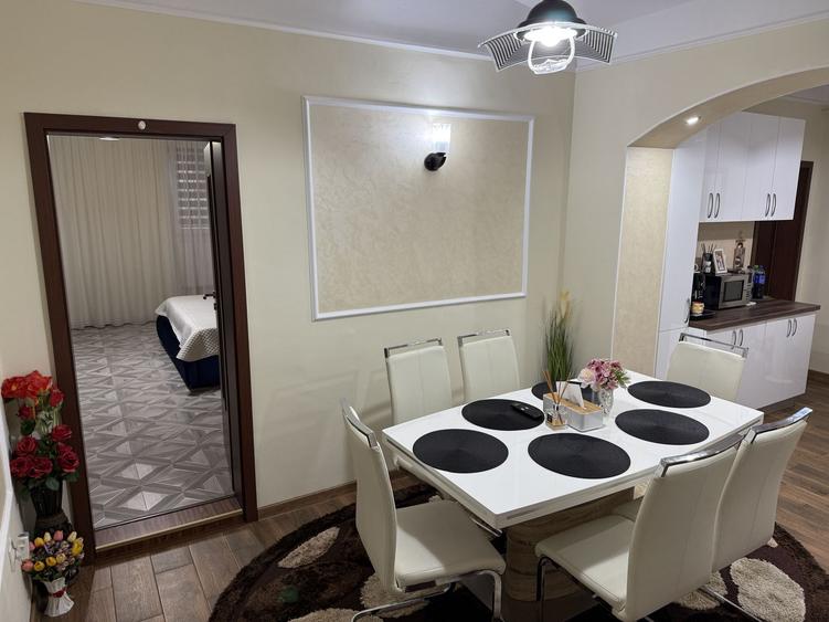 Ap cu 2 camere, 72mp, complet renovat, demisol inalt, zona Bălcescu!