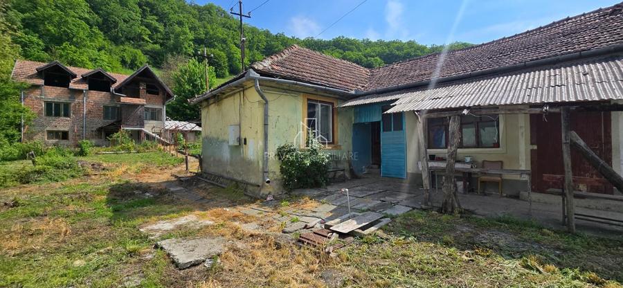 Proprietate formata din 3 imobile, strada Caraiman, nr. 21 Sighisoara