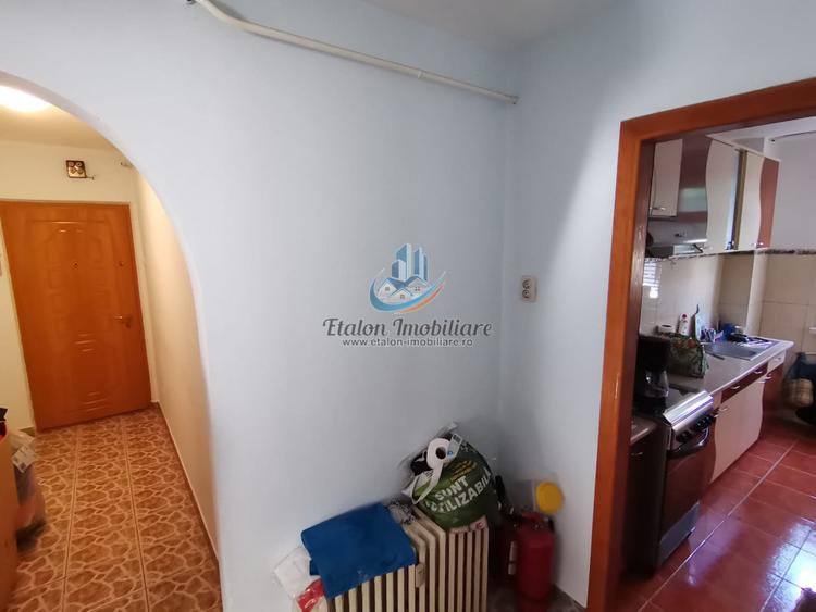Apartament 3 camere, parter inalt, Darmanesti, ideal spatiu comercial!