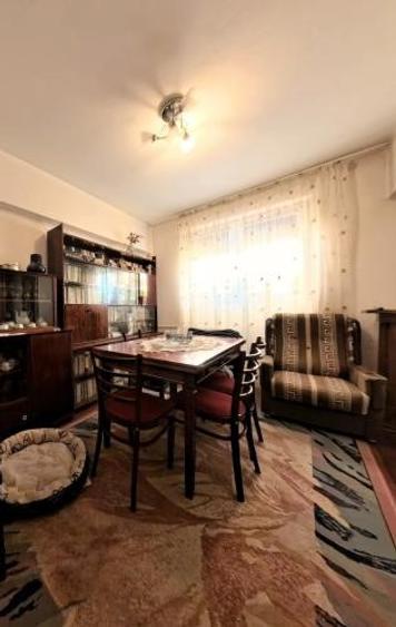 Apartament cu 3 camere situat în Drumul Taberei