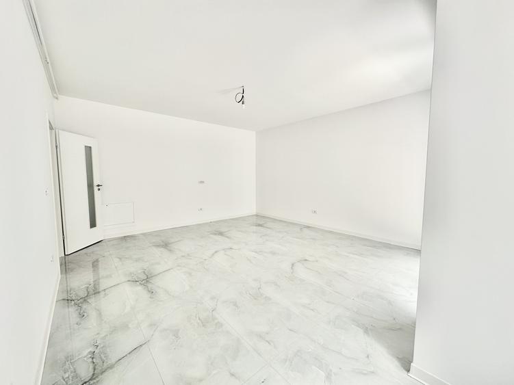 Apartament decomandat - 1 camera - Balcon - Loc de parcare - Giroc