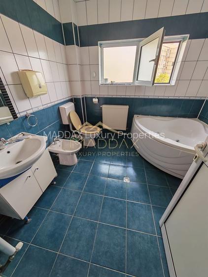 SPATIU COMERCIAL I 220 MP I  MALL VITAN - 21