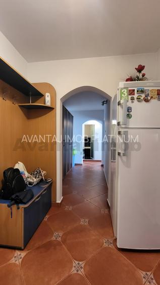 Crangasi, centrala proprie, zugravit recent - 10