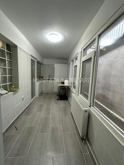 - Casa Parter+Mansarda, zona Islaz. - 5