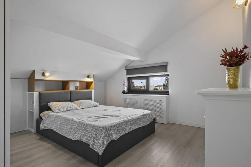 VILĂ EXCEPȚIONALĂ TUNARI | 1534 MP TEREN | 5 DORMITOARE | GARAJ + CRAMĂ