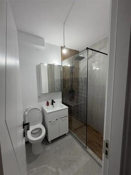 Apartament 3 camere Vatra Luminoasa