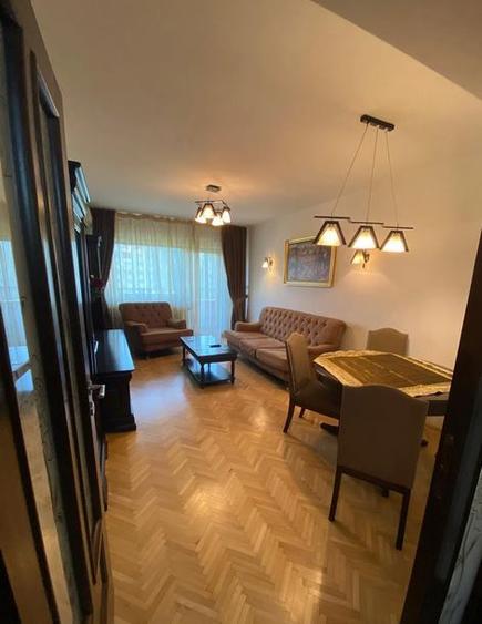 Apartament 2 Camere,Unirii,Metrou,bl.1996,et.5/9,DECOMANDAT,3 balcoane,Liber