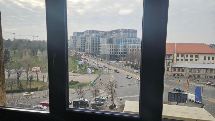 Apartament 3 camere modificat din 4 zona Tineretului-Sincai