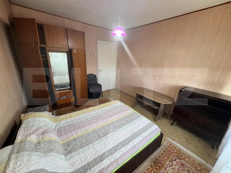 Apartament decomandat 3 camere, 72 mp, etajul 2, Rovine Dezrobirii