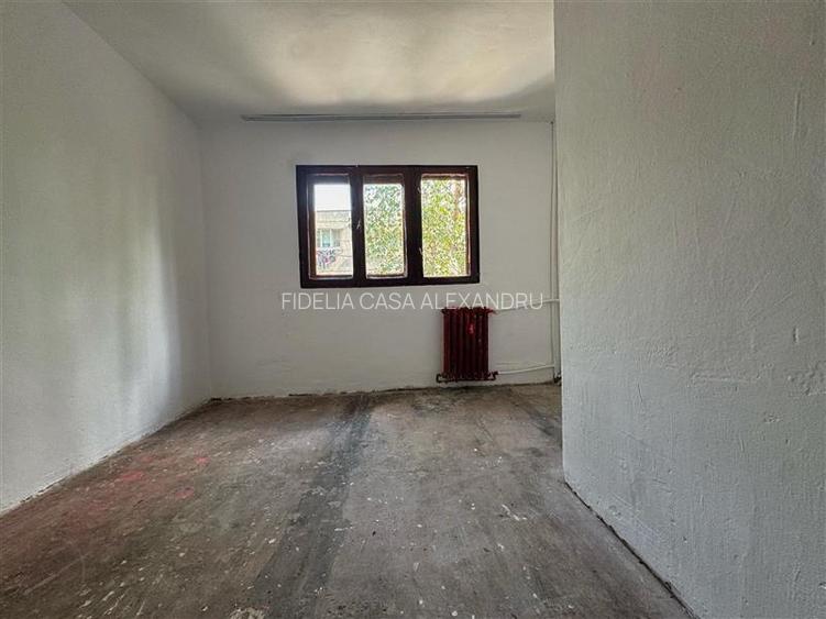 Cameră de cămin de vânzare – Frumoasa | Etaj 3/4 | 16 mp - 4