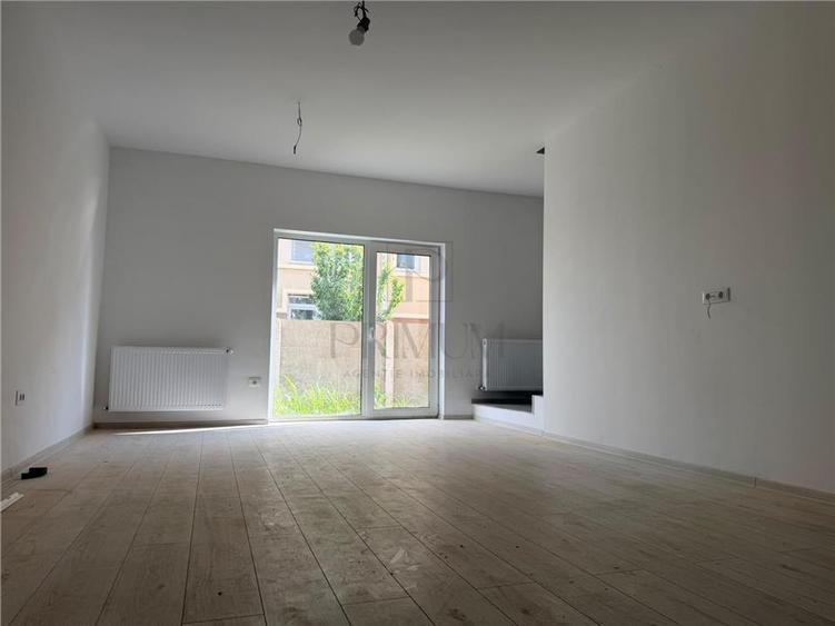 CASA INSIRUITA ( PE COLT ) - ZONA DE TOP - DORMITOR CU DRESSING