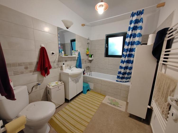 VOROVEȘTI - Casă individuală P+POD + 573 mp teren