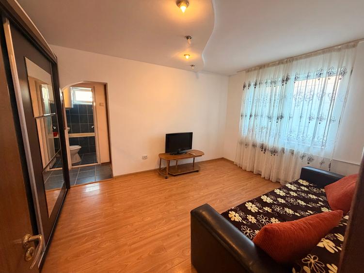 Apartament 2 camere,zona Big,etaj 1
