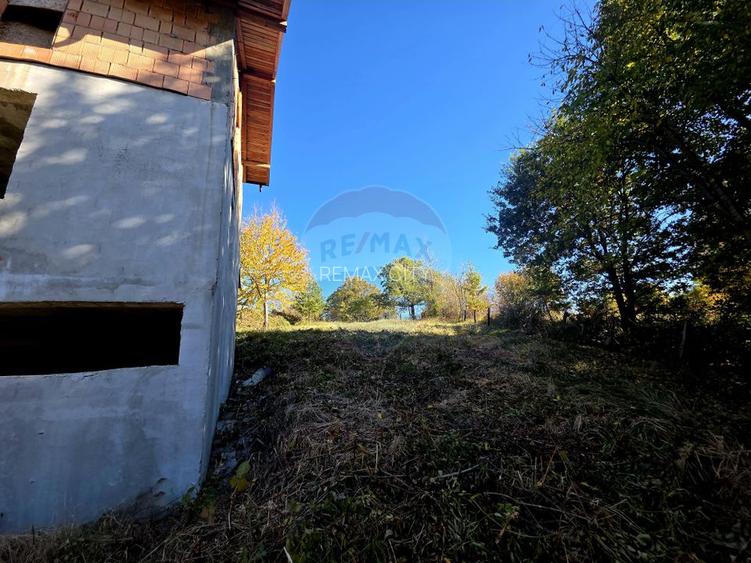 Casă / Vilă cu 5 camere de vânzare - 21