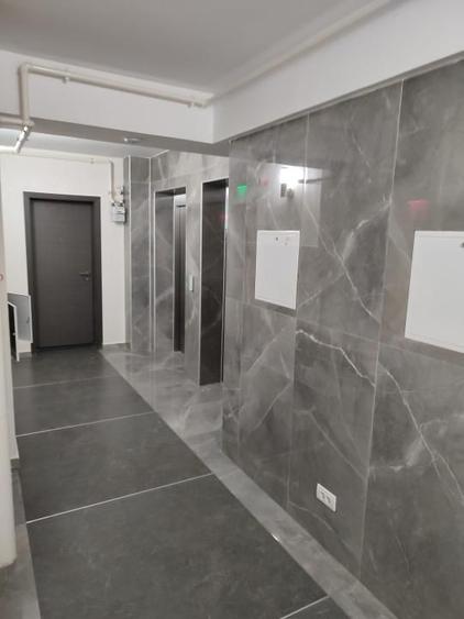 Apartament 2 camere Mihai Bravu-Vitan parcare centrala proprie