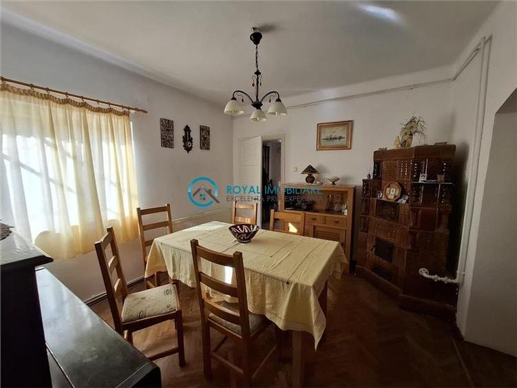 Royal Imobiliare - Vanzare vila zona Republicii