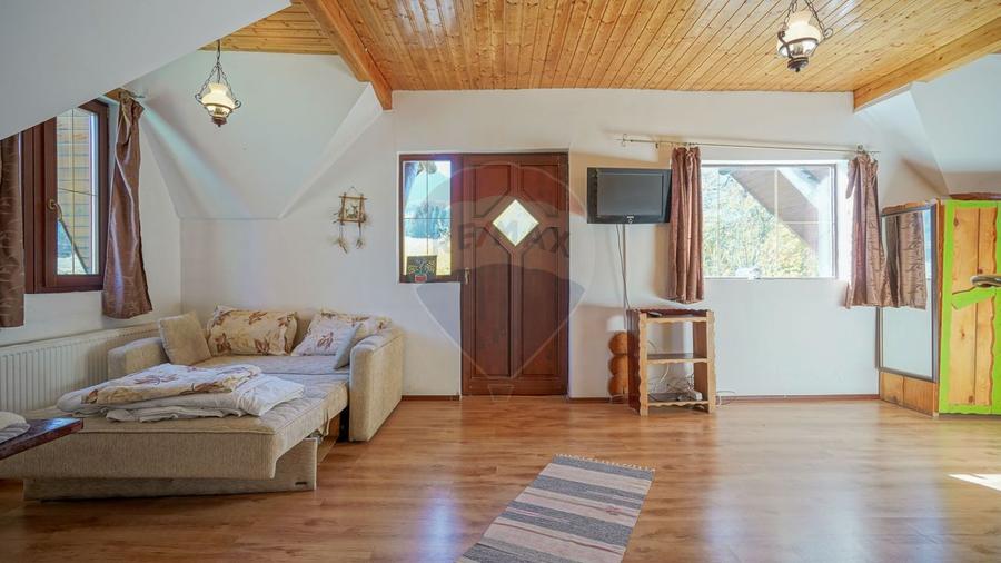 CASA INCONJURATA DE NATURA | DIN BUSTENI | 8 CAMERE | TIMISUL DE JOS