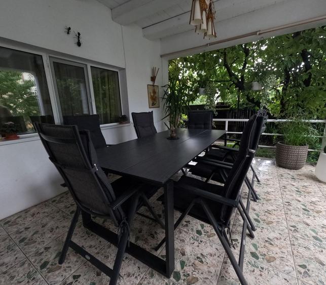 Casă Renovată cu Grădină | 227 mp | 3 Terase | 3 Dormitoare | Milcov